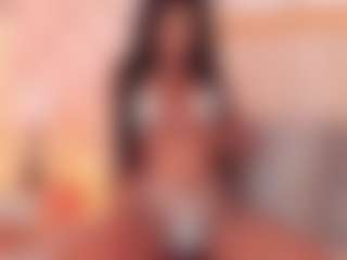 Live cam show with Tahlia Moreau🖤 - Middle Aged on live.xbliss.ai