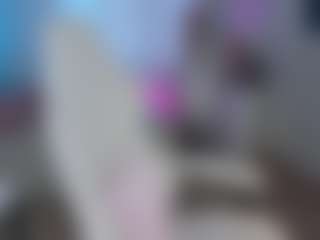 Live cam show with Mary Timber - Fingering on CamClone