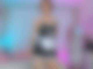 Live cam show with Mary Timber - Petite on TastyBlacksLive