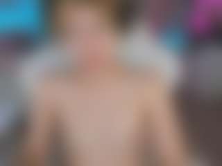 Live cam show with Mary Timber - Shorthair on CamClone