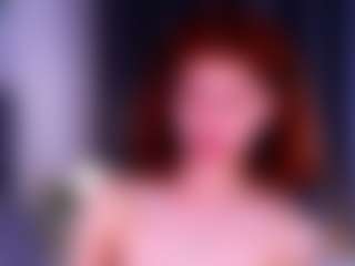 Live cam show with MillieStram - Blue Eyes on Fit Hotties