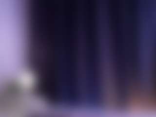 Live cam show with MillieStram - Petite on Instabang