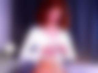 Live cam show with MillieStram - Petite on Stripli.com