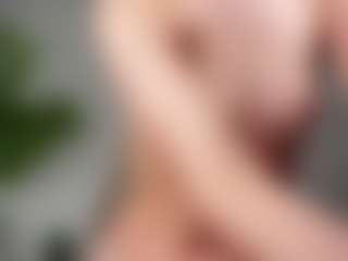 MillieStram's Live Sex Cam Show