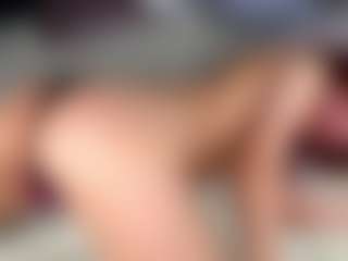 MillieStram's Live Sex Cam Show