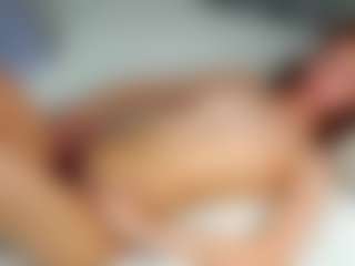 MillieStram's Live Sex Cam Show