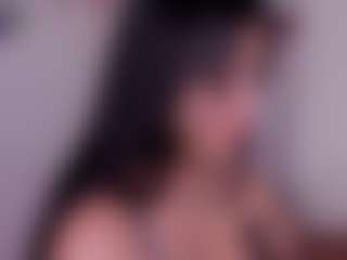 Live cam show with Violett-hott - Facial Piercings on sexylive.show