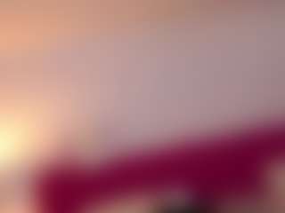 Live cam show with AbigailKuntz - Lesbian on Lustler