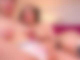 Live cam show with AbigailKuntz - Blonde Hair on Mixed Magazine Live
