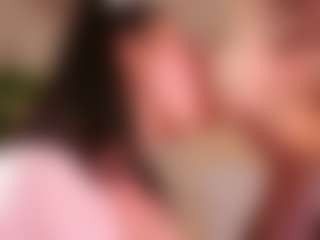Live cam show with AbigailKuntz - Camel Toe on Big Tits