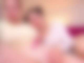 Live cam show with AbigailKuntz - Shaved Pussy on Camsoda
