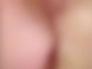 Live cam show with AbigailKuntz - Mouth on Camsoda