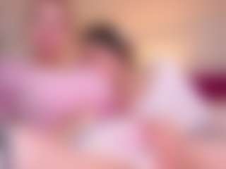 Live cam show with AbigailKuntz - Fingering on madthumbs