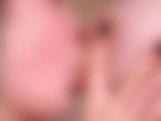 Live cam show with AbigailKuntz - Petite on Camsoda