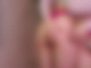 Live cam show with AbigailKuntz - Lesbian on Dolls Live