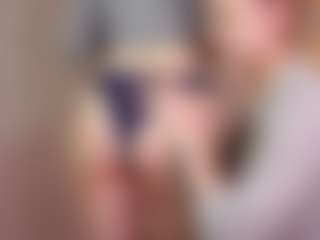 Live cam show with AbigailKuntz - Lesbian on AdultVida.com
