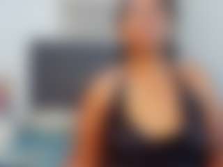 Live cam show with melanym - Ebony on live18s.com | colombia