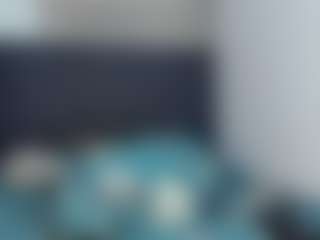 Live cam show with melanym - Ebony on Latina Girls | colombia