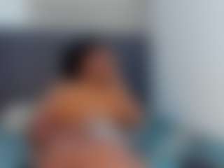 Live cam show with melanym - MILF on xDating