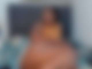 Live cam show with melanym - Ass Clapping on Camsoda