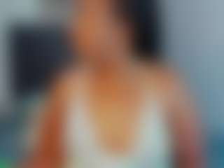 Live cam show with melanym - Ebony on Milfs Live | colombia