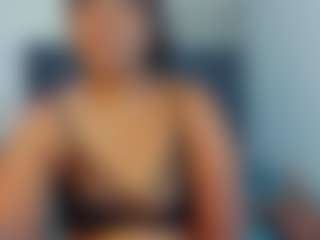 Live cam show with melanym - Submissive on TeamSkeetLive