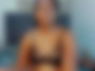 Live cam show with melanym - Submissive on Hubzter Live