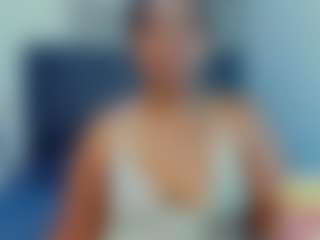 melanym's Live Sex Cam Show