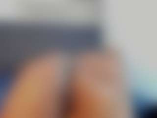 melanym's Live Sex Cam Show