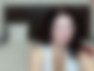 Live cam show with RoseHille - Green Eyes on Camsoda