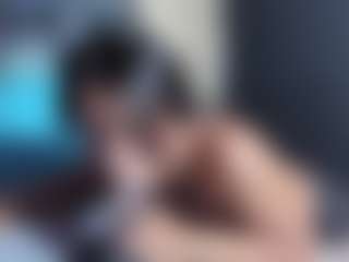 Assia-Roos's Live Sex Cam Show
