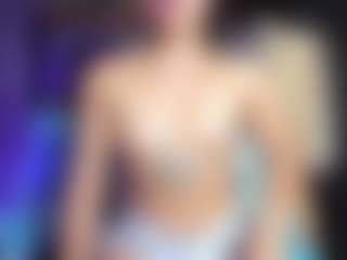 Assia-Roos's Live Sex Cam Show