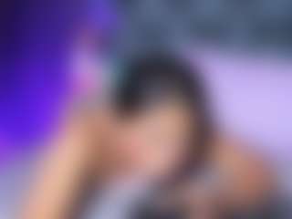 Live cam show with Assia-Roos - Handjob on CamwithHer