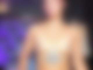 Assia-Roos's Live Sex Cam Show