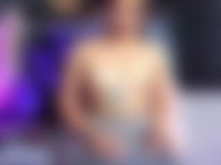 Assia-Roos's Live Sex Cam Show
