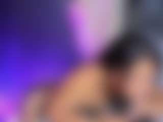 Assia-Roos's Live Sex Cam Show