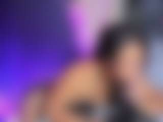 Assia-Roos's Live Sex Cam Show