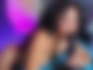 Assia-Roos's Live Sex Cam Show