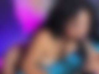 Assia-Roos's Live Sex Cam Show