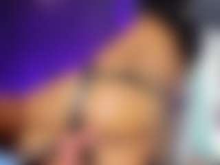 Nahomy's Live Sex Cam Show