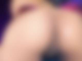 Nahomy's Live Sex Cam Show