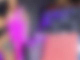 Live cam show with Nahomy - Submissive on AdultVida.com