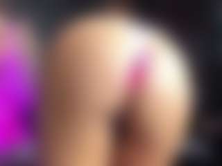 Nahomy's Live Sex Cam Show