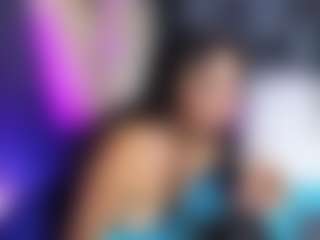 Live cam show with Nahomy - Interactivetoy on Camsoda