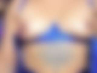 Live cam show with Nahomy - Nipple Piercings on Dare Cams