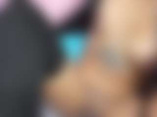 Live cam show with Nahomy - Erotic Dance on Cam Slut