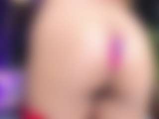 Live cam show with Nahomy - Butt Plug on Gym Cam Girls