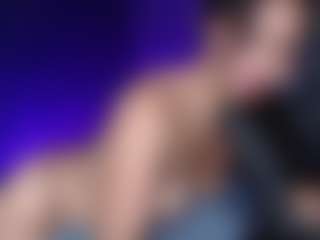 Live cam show with Nahomy - Interactivetoy Granny on madthumbs