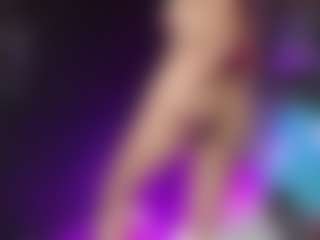 Live cam show with Nahomy - Fuck Machine on Camsoda