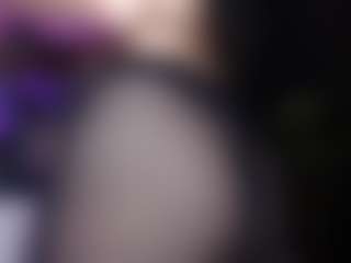 Live cam show with Nahomy - Ride Torso on Camsoda
